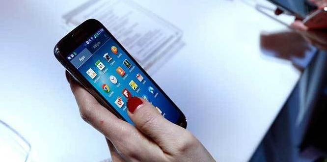 Pelanggan dan Pendapatan Operator Turun