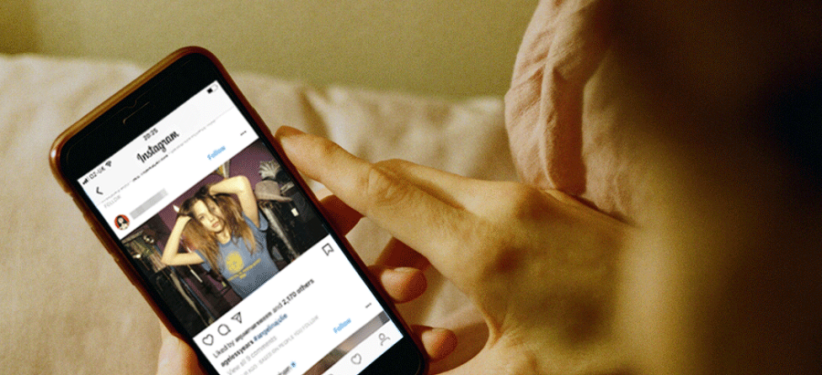 Tidak Bisa Berkelit dari Kuntitan Ponsel