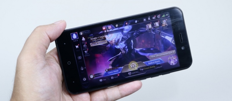 Berita XL: Hyphone Axis Dibanderol Tak Sampai Sejuta Bonus Tiga Game