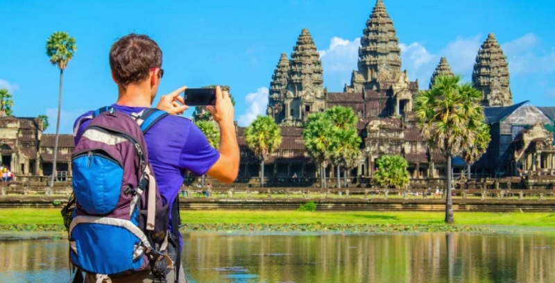 Berita XL: Jalan-jalan ke Kamboja dan Myanmar, Senang-senang dengan Axis Pass