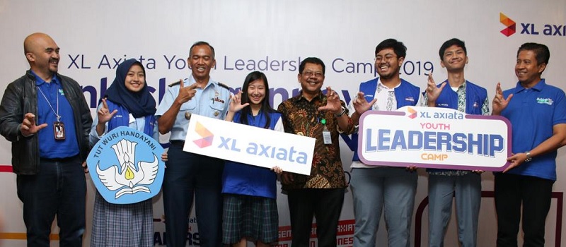 Berita XL: XL Bekali Siswa SMA Hadapi Revolusi Industri 4.0