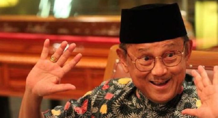 BJ Habibie Juga Bapak GSM Indonesia