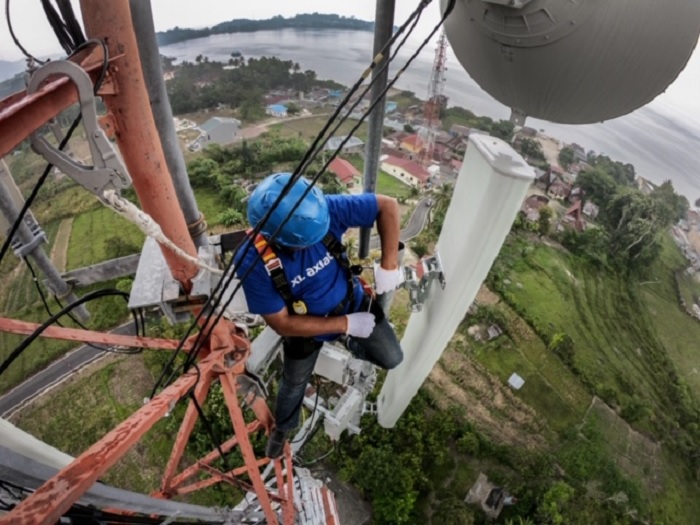 Di Danau Toba Jaringan XL Axiata Tambah Kencang