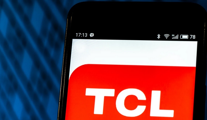 TCL Buka Wacana Smartphone Layar Geser