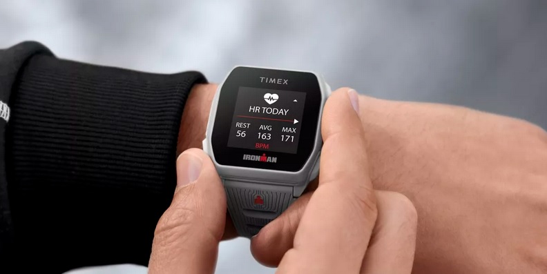 Timex Rilis Smartwatch Tahan 25 Hari Tanpa Charge Baterai