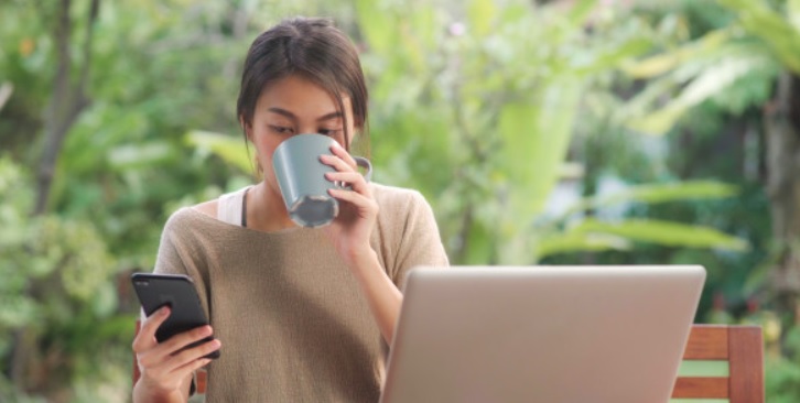 XL Corner: Layanan PRIO Flex dan WhatsApp Business bagi Pelanggan XL Priorotas