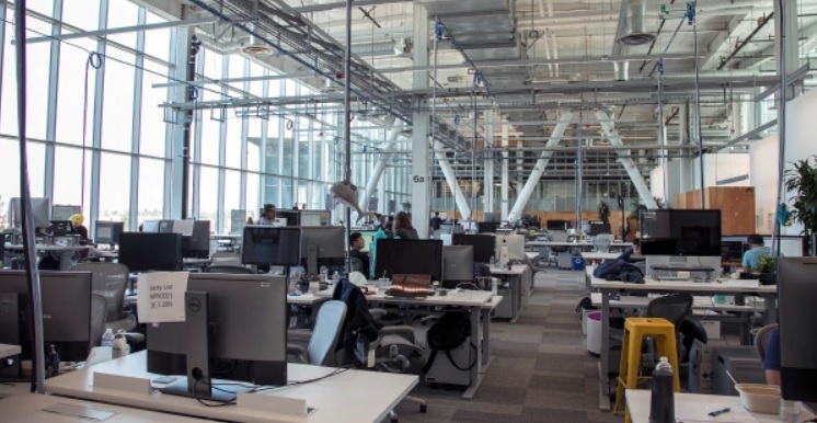 Kantor Pusat Facebook Buka Lagi 6 Juli