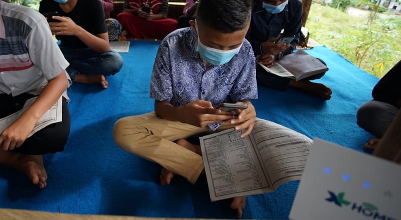 XL Corner: XL Axiata Beraksi Siapkan Sarana untuk Pembelajaran Jarak Jauh