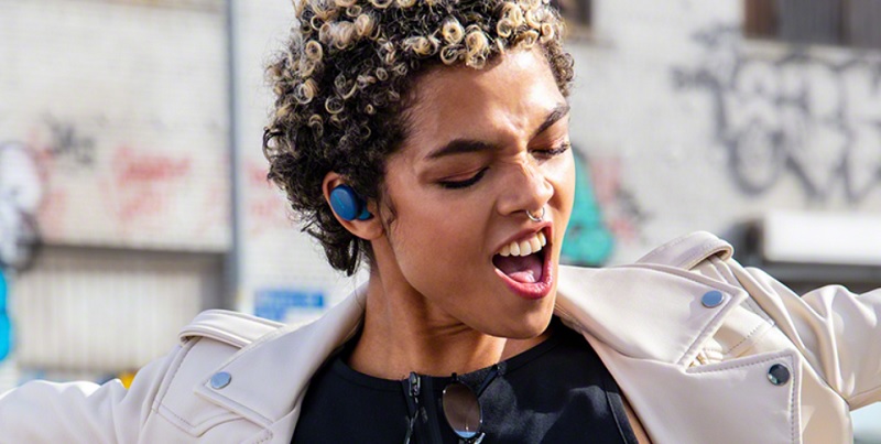 Headphone Sony WF-XB700 Suguhkan Extra Bass