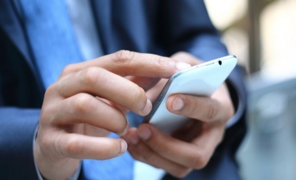 Redixblu, Aplikasi Kolaborasi Telkomsel dan BCA