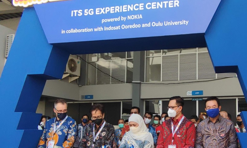 Indosat Ooredoo dan Nokia Kembangkan 5G Experience Center di Surabaya