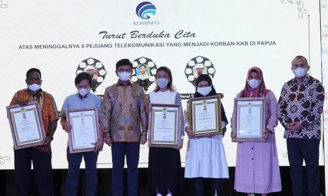 Penghargaan BAKTI Kominfo untuk Pejuang Telekomunikasi