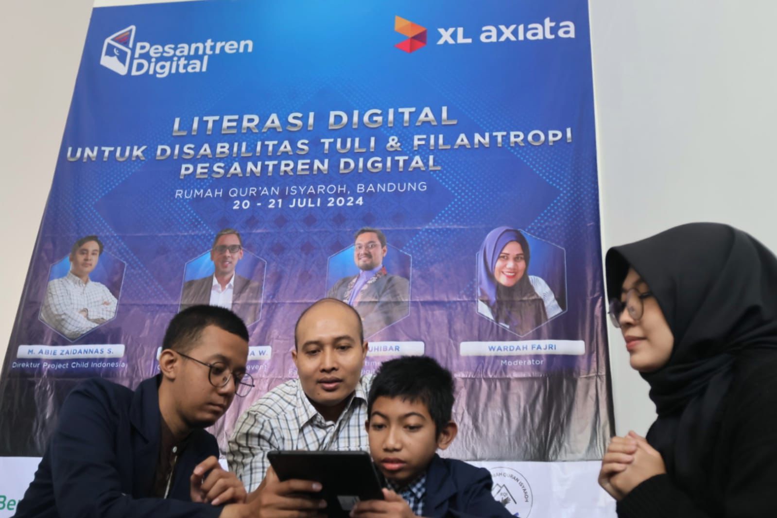 XL Angkat Kompetensi Disabilitas