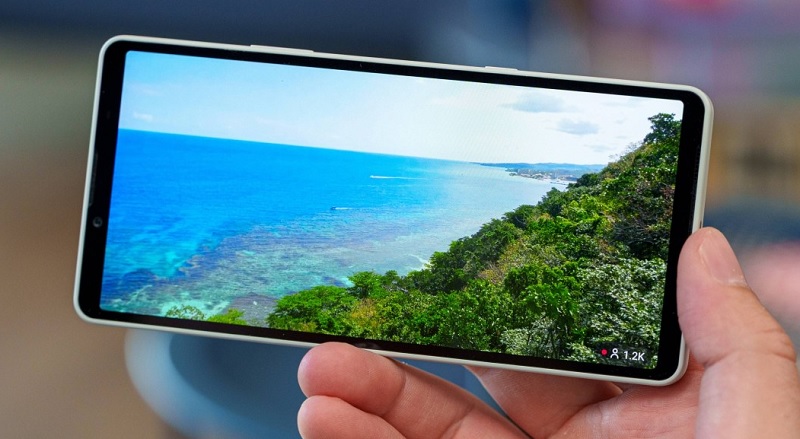 Kenali 10 Keunggulan Sony Xperia 10 VIII