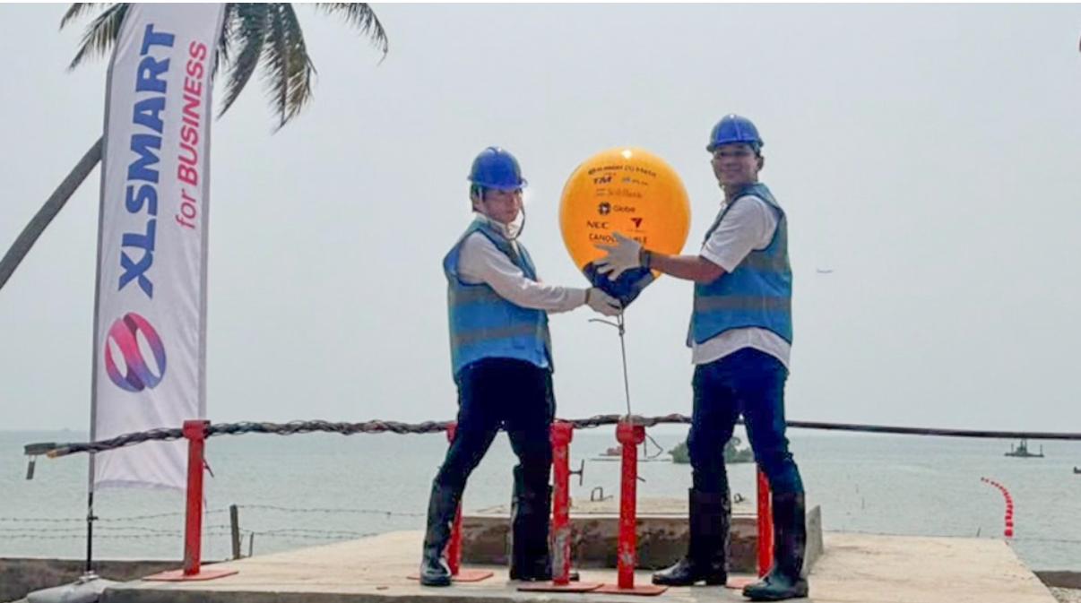 XL Bangun Kabel Laut di Batam